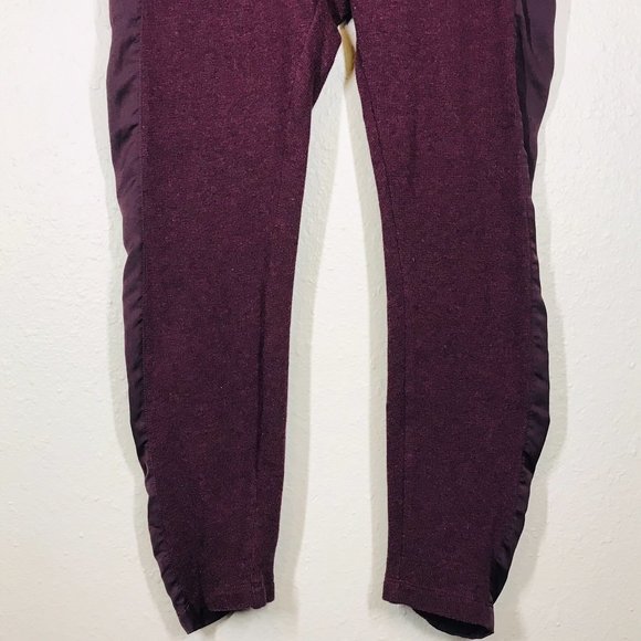 UGG Australia Purple Knit Cropped Leggings w/ Satin Side Detail - Picture 3 of 14